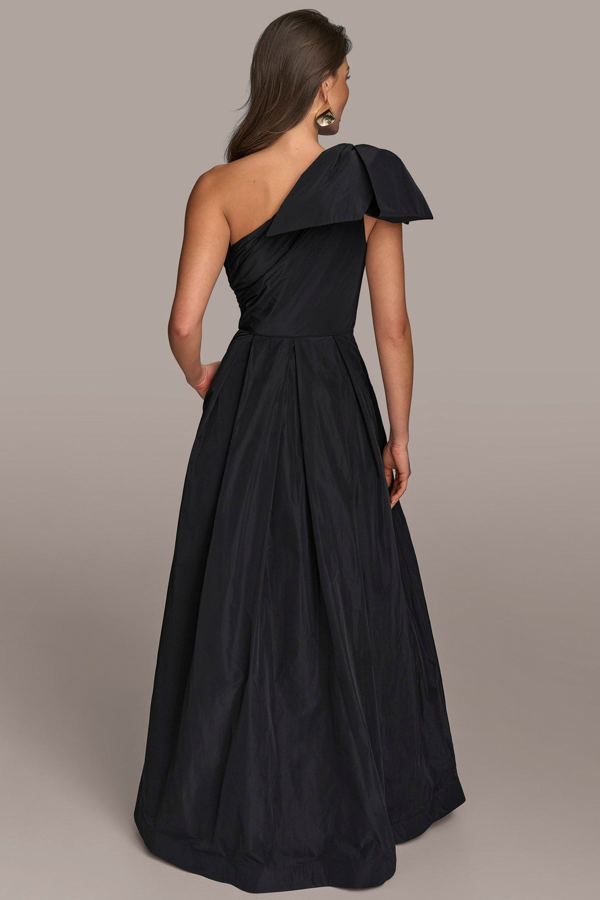 TAFFETA ONE-SHOULDER BALL GOWN - Black
