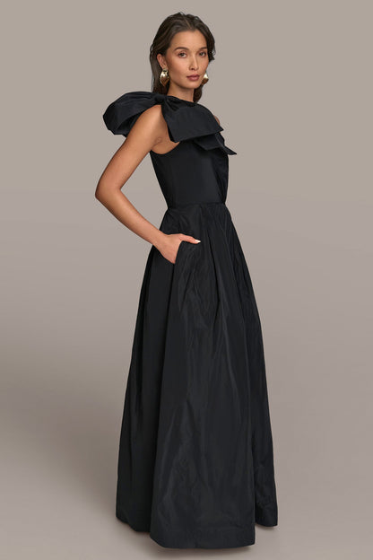 TAFFETA ONE-SHOULDER BALL GOWN - Black