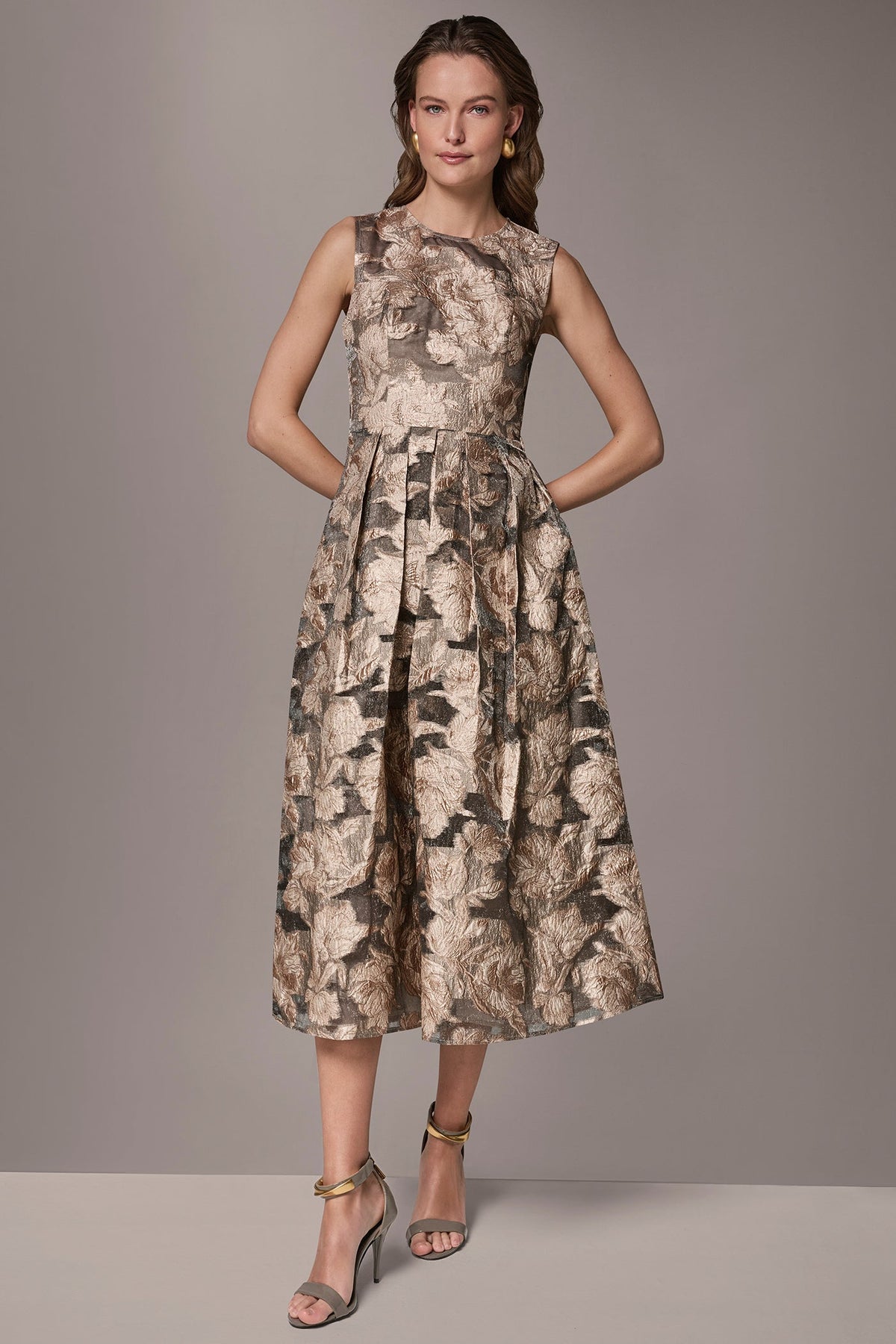 FLORAL-JACQUARD MIDI GOWN - Snow Petal Multi