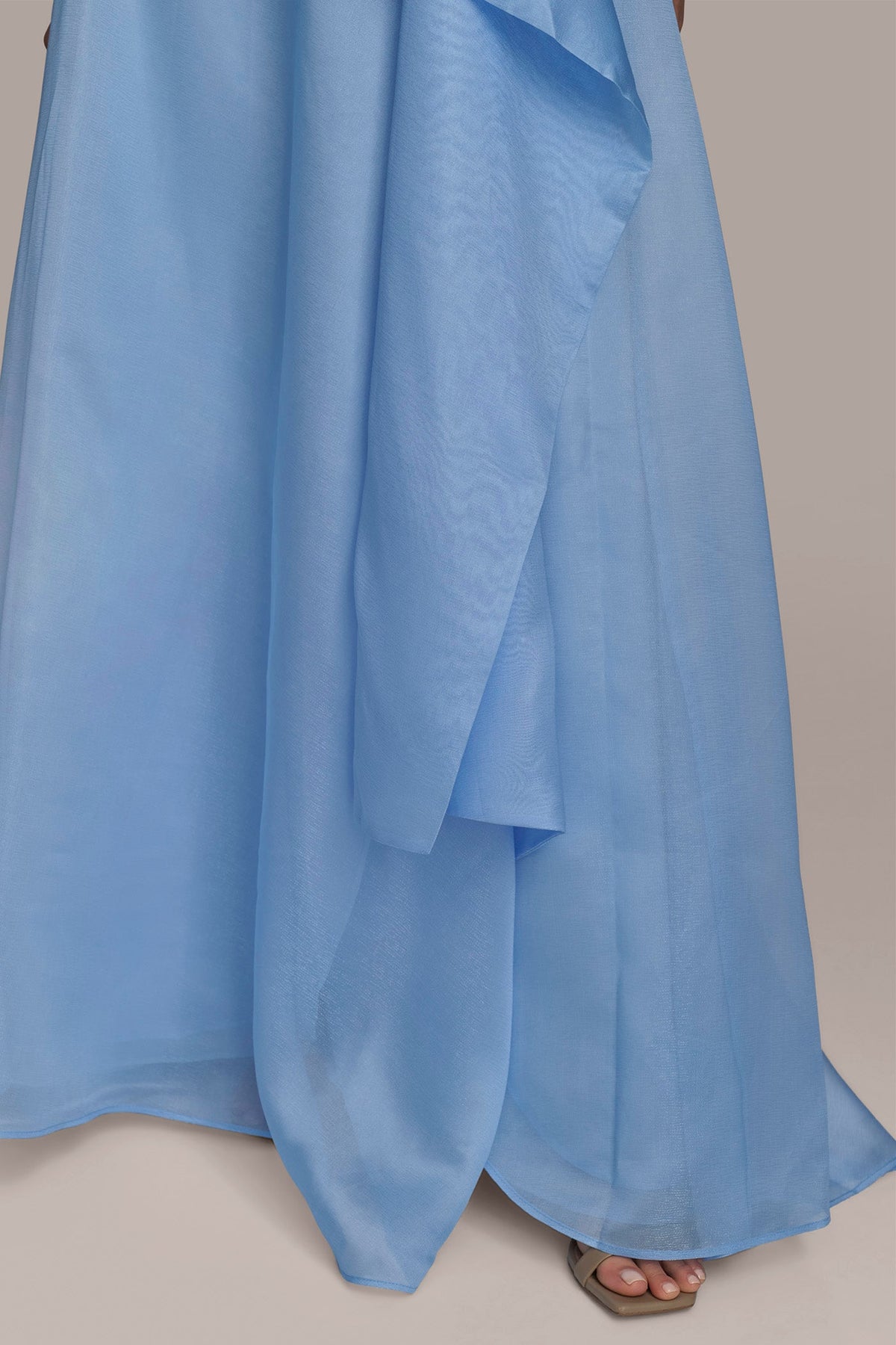 ORGANZA STRAPLESS CASCADING GOWN - cielo
