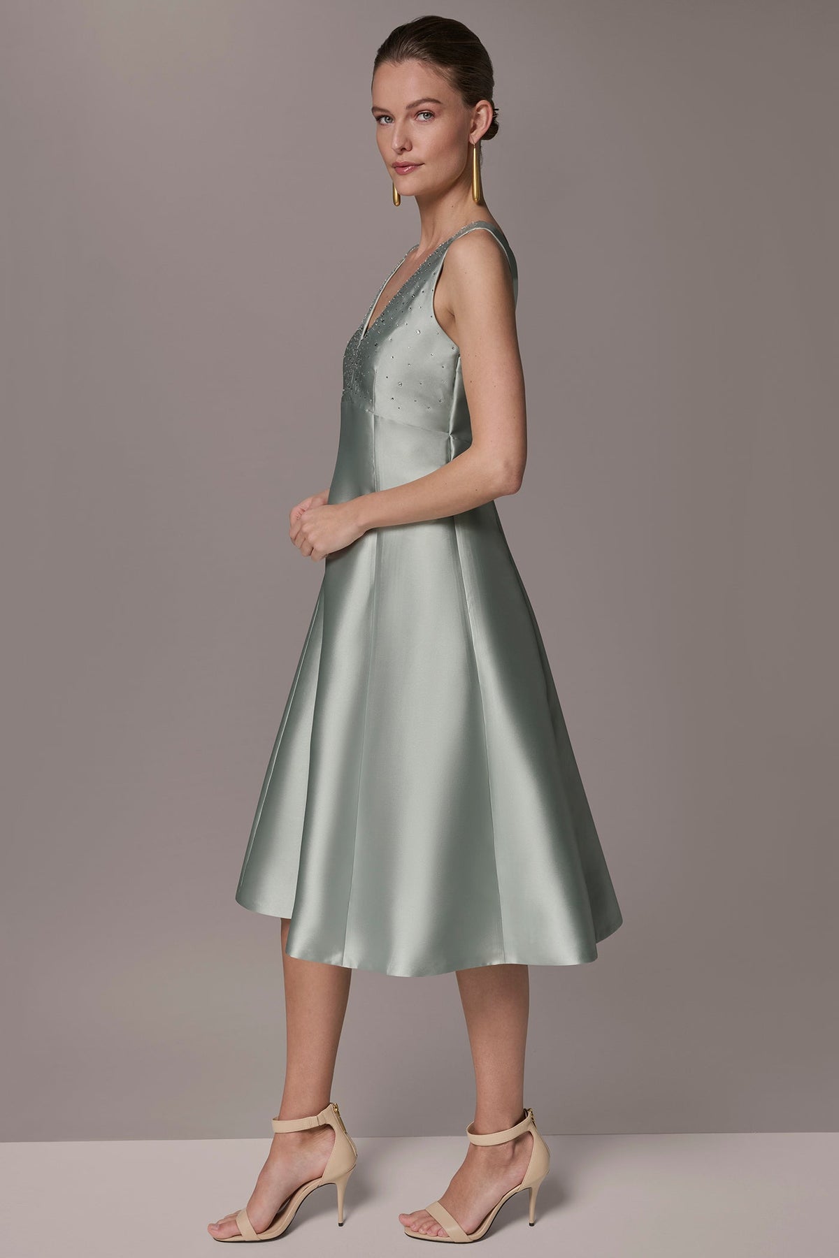 MIKADO CRYSTAL MIDI GOWN - Blue Frost