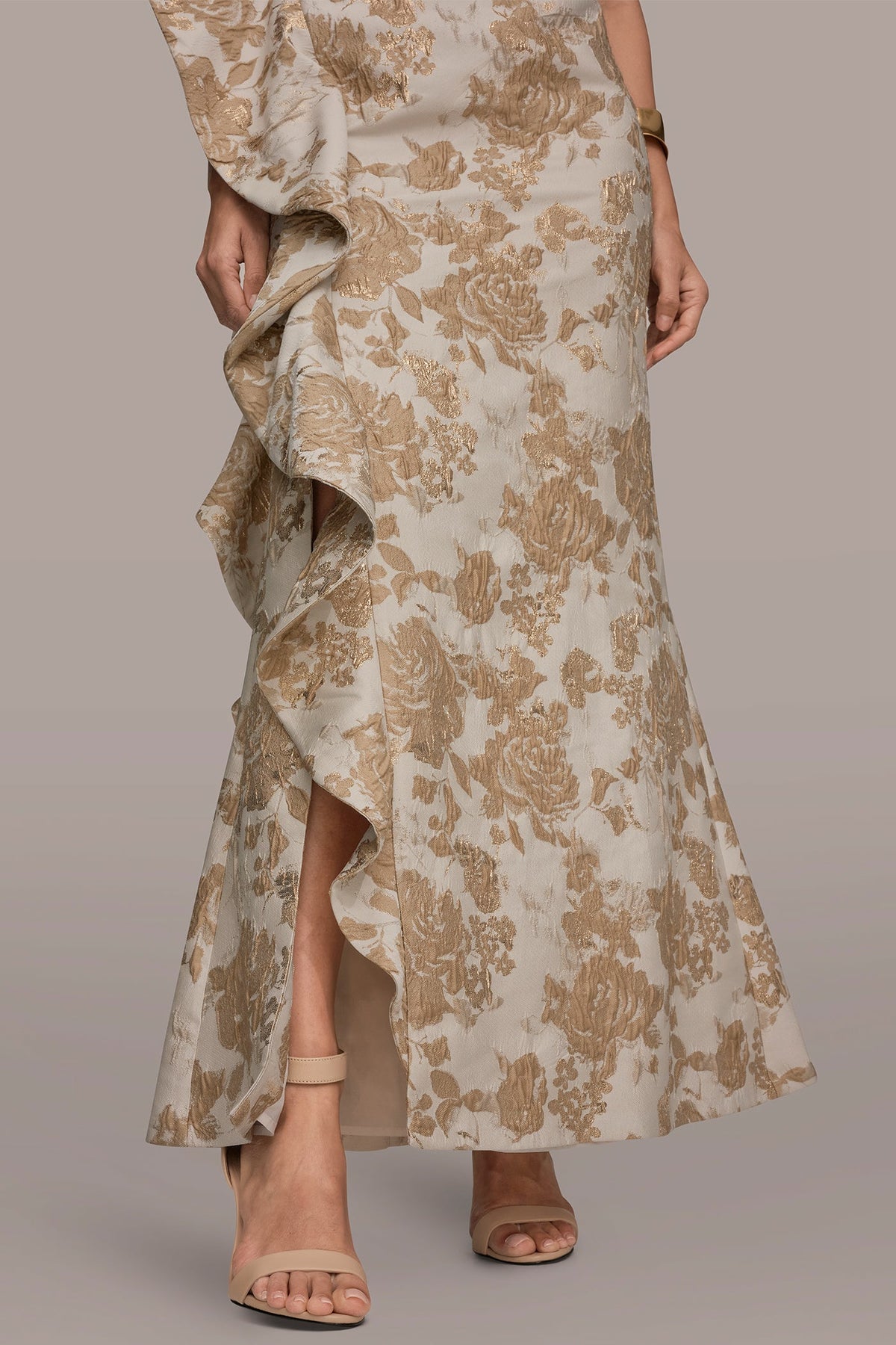 FLORAL-JACQUARD ONE-SHOULDER RUFFLE GOWN - Gold Multi