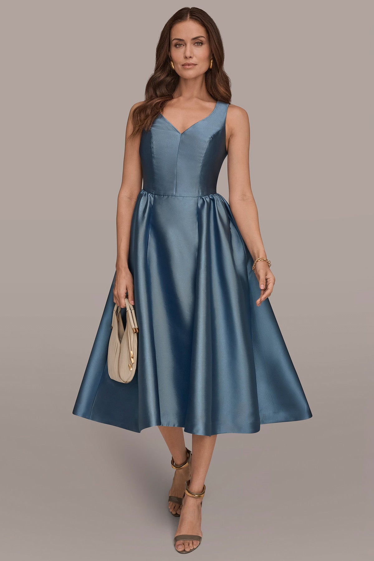 MIKADO SLEEVELESS FLORAL MIDI GOWN - Washed Indigo