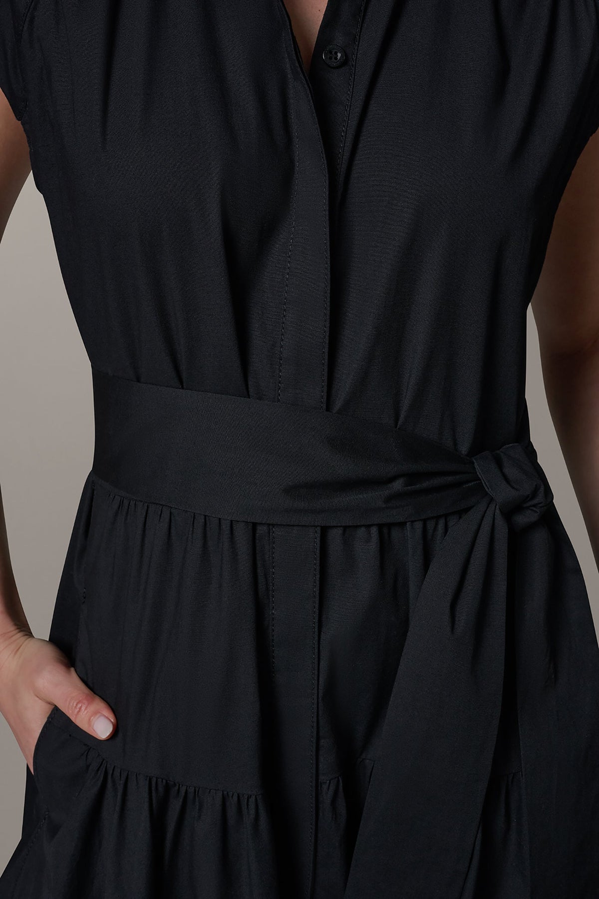 CAP SLEEVE MIDI SHIRT DRESS - Black