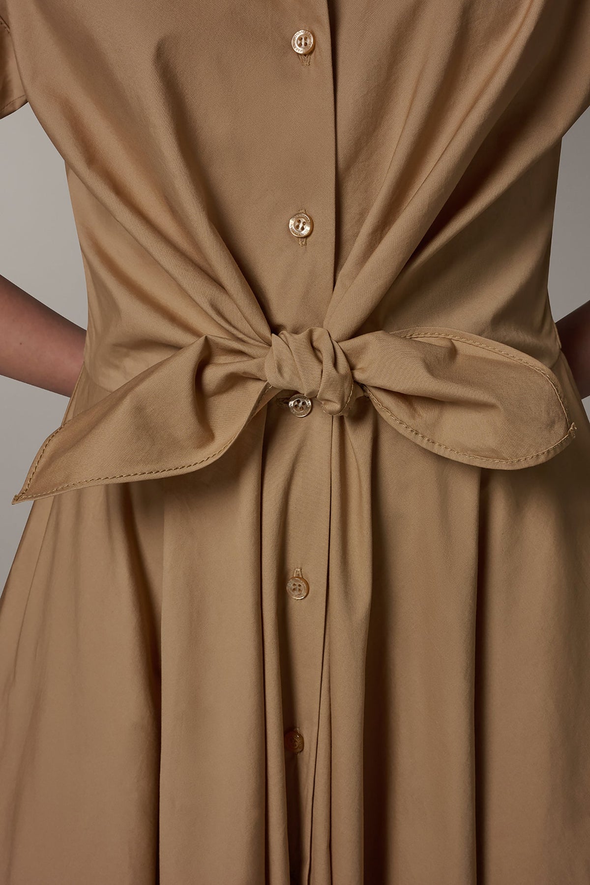 SHORT SLEEVE TIE FRONT MAXI SHIRT DRESS - Fawn