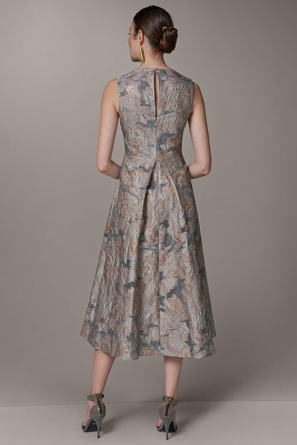 SLEEVELESS FLORAL MIDI FIT AND FLARE GOWN - Grey Multi