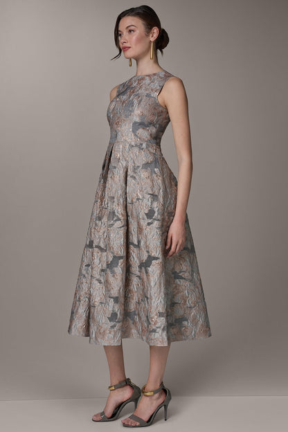 SLEEVELESS FLORAL MIDI FIT AND FLARE GOWN - Grey Multi