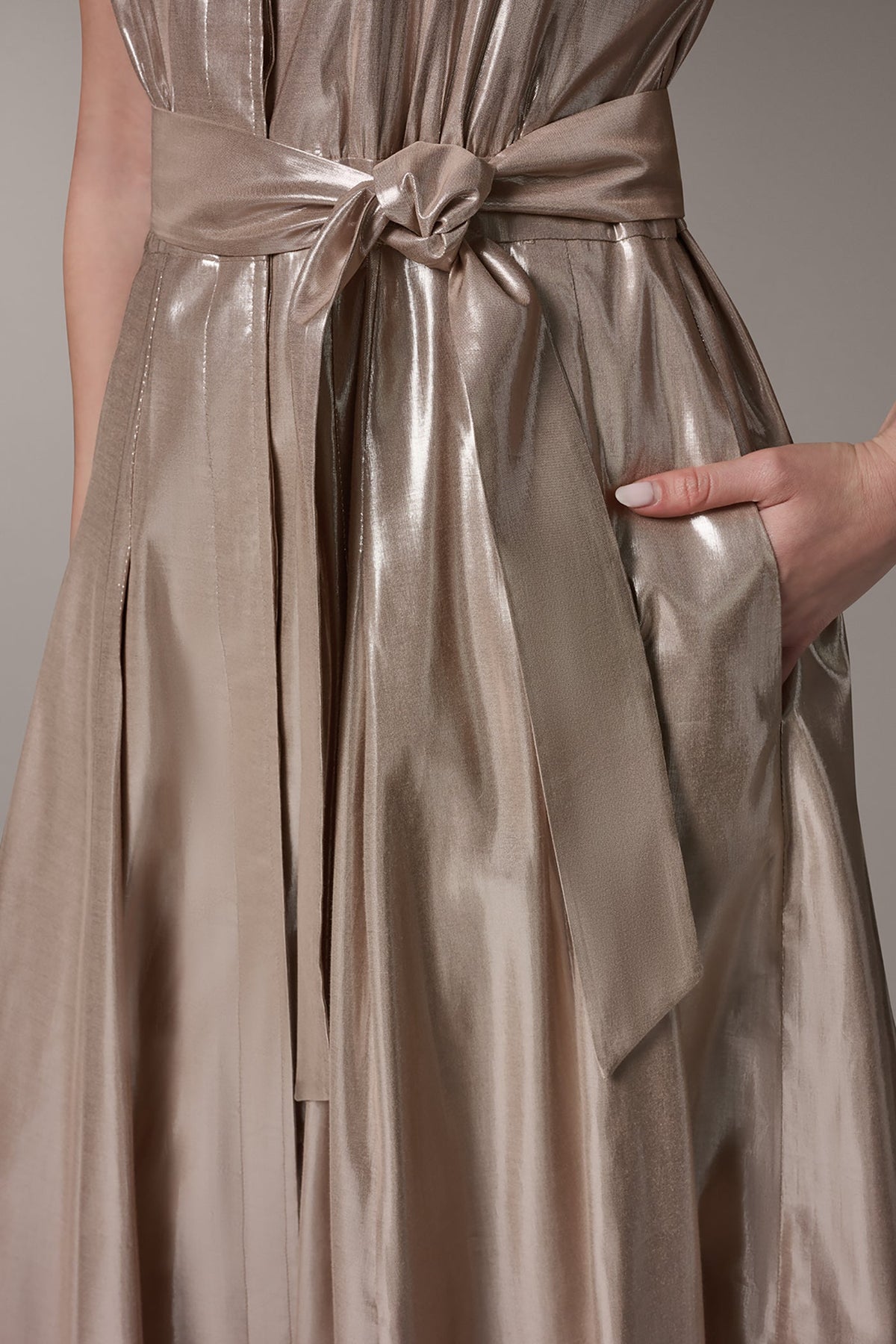 SHORT SLEEVE MIDI SHIRT DRESS - SNOW PETAL/SILVER