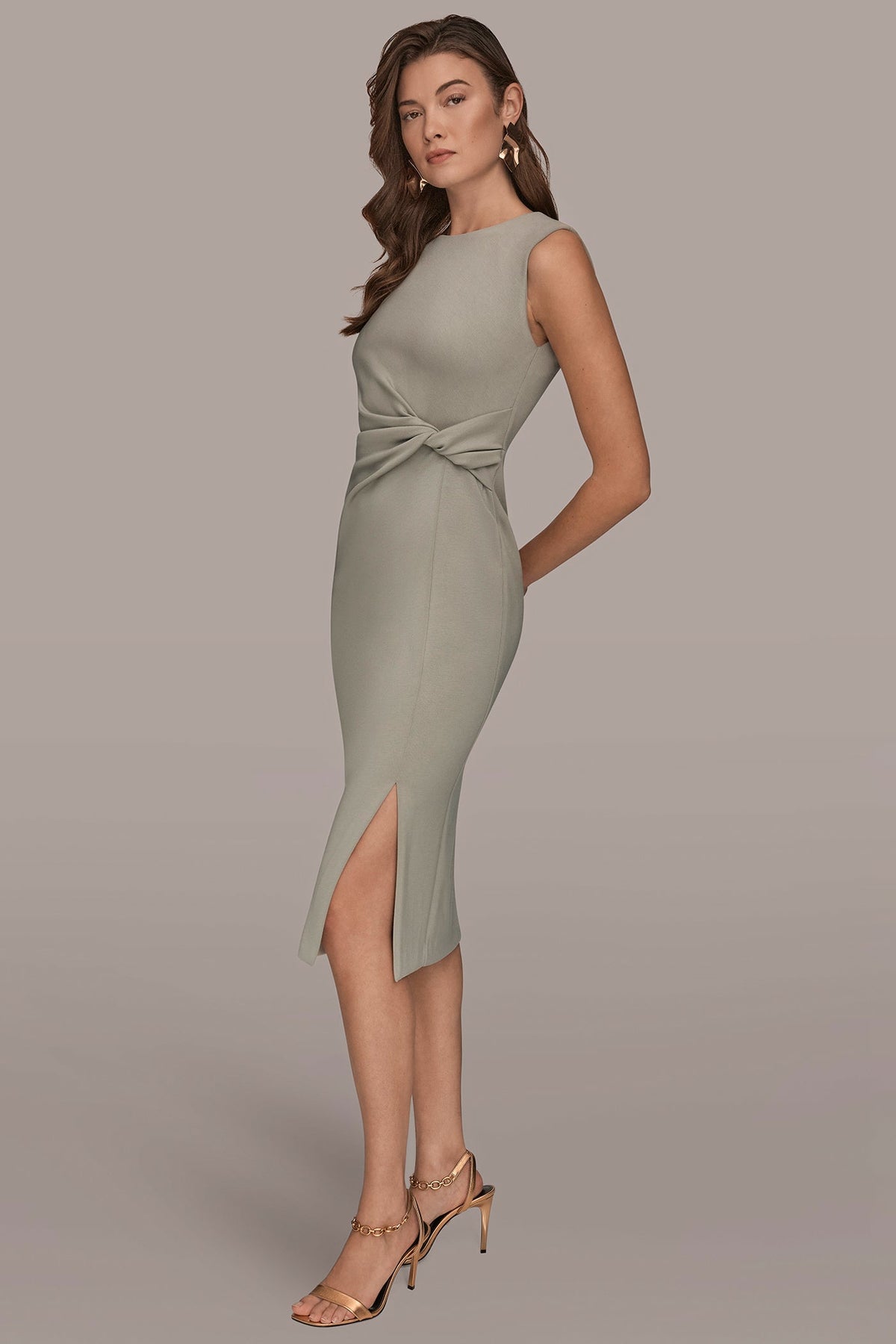 SLEEVELESS CREW-NECK TWIST MIDI SHEATH DRESS - WEATHERED SAGE