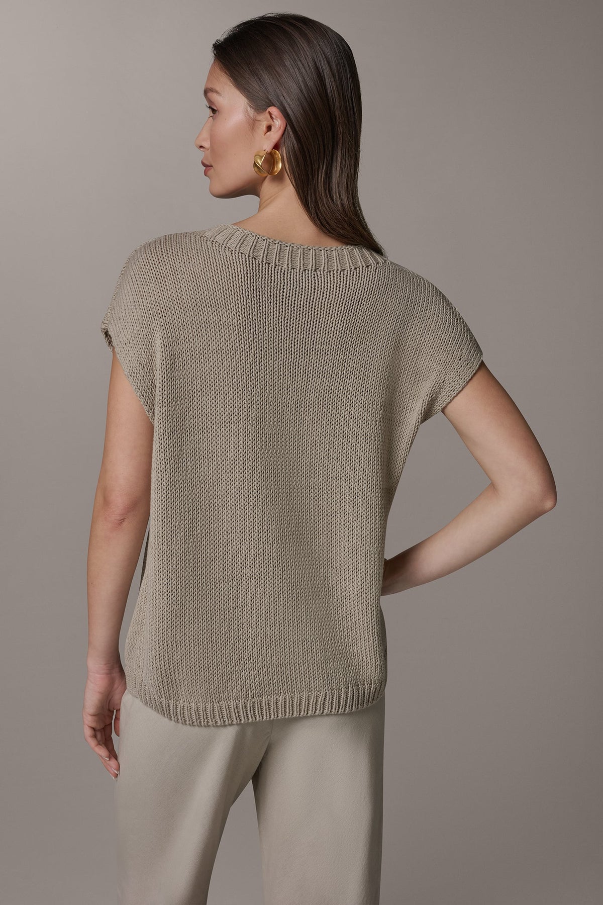 SLEEVELESS FLORAL SWEATER - Sandstone/Cream
