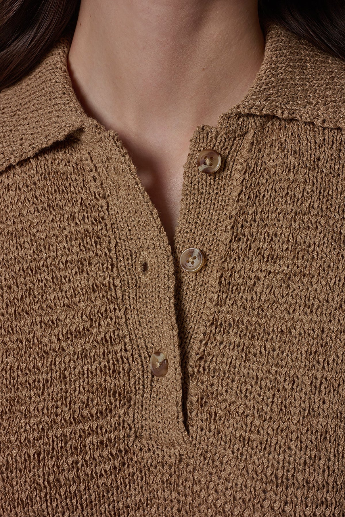 SLEEVELESS POLO SWEATER - Fawn