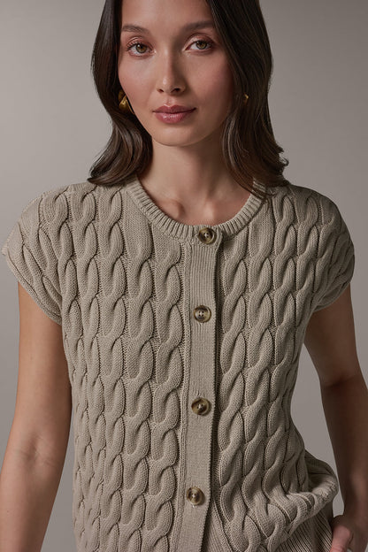 SLEEVELESS CABLE KNIT VEST - Sandstone