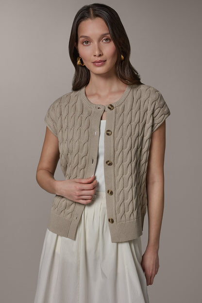 SLEEVELESS CABLE KNIT VEST - Sandstone