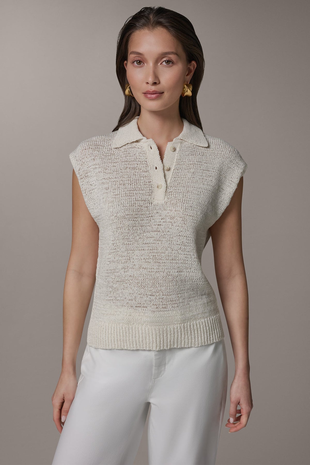 SLEEVELESS POLO SWEATER - Cream