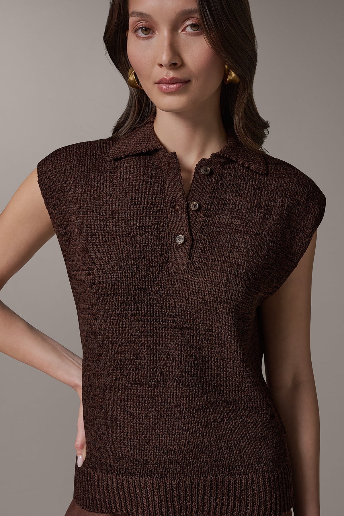 SLEEVELESS POLO SWEATER - Canyon