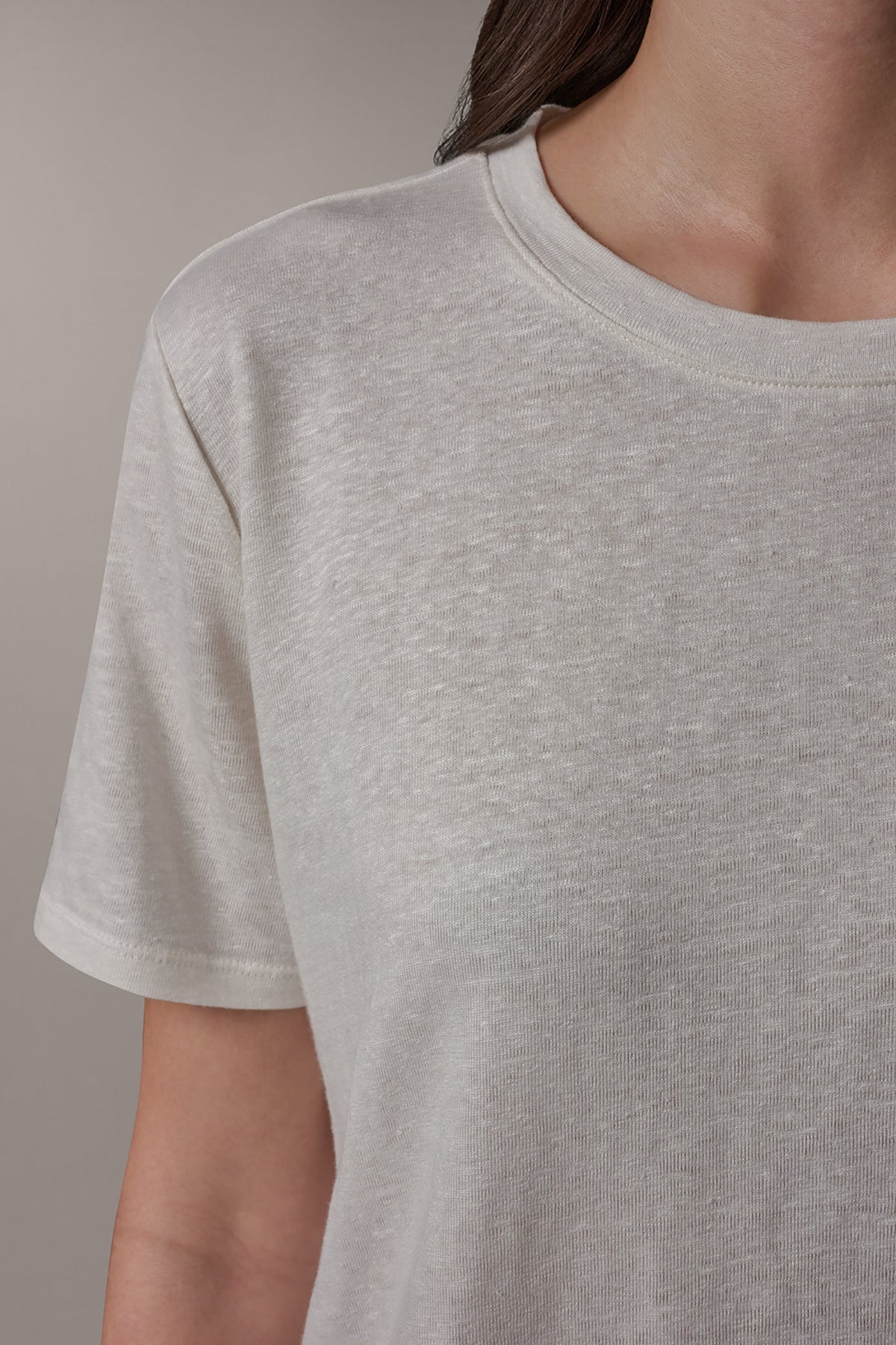 SHORT SLEEVE TEE - Cream