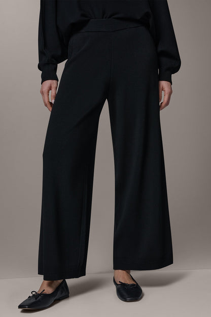 PULL ON PANT - Black