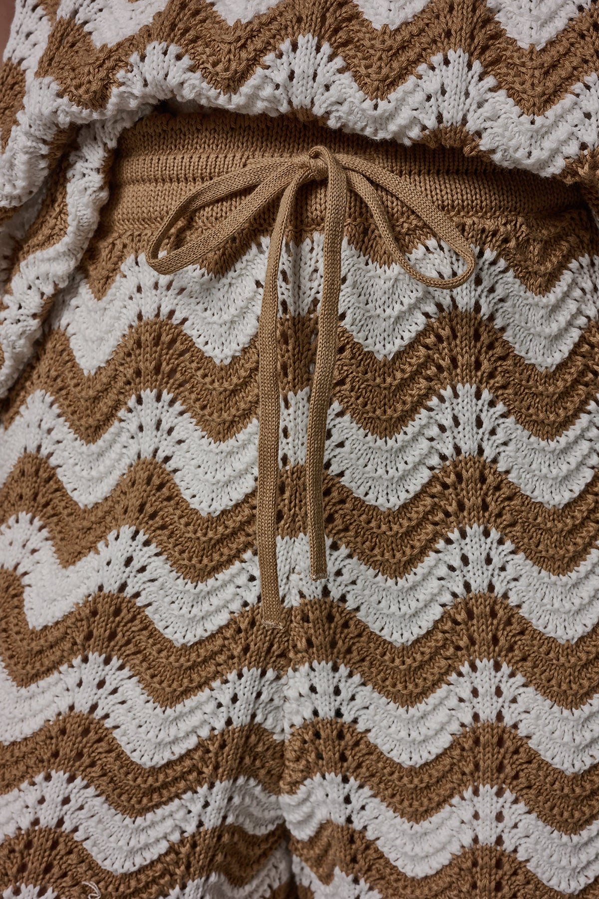 HIGH-RISE POINTELLE STRIPE SHORT - Fawn/Cream