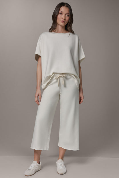 MID-RISE STRAIGHT-LEG CAPRI PANT - Cream