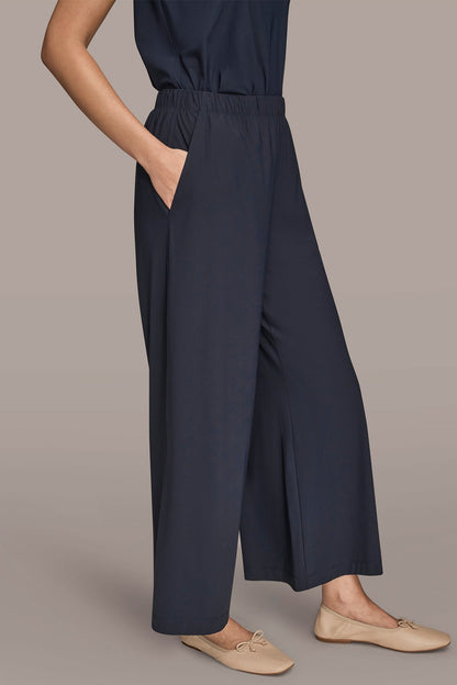THE MODERN TRAVEL MID-RISE RELAXED ANKLE PANT - NIGHTFALL
