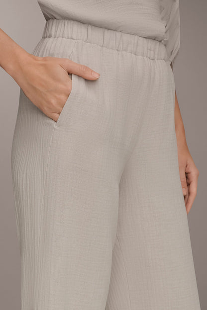 MID-RISE STRAIGHT-LEG PANT - Cream