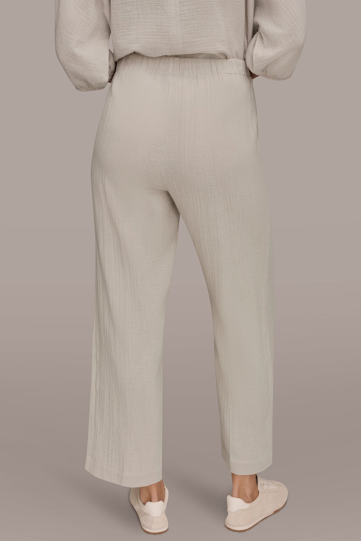 MID-RISE STRAIGHT-LEG PANT - Cream