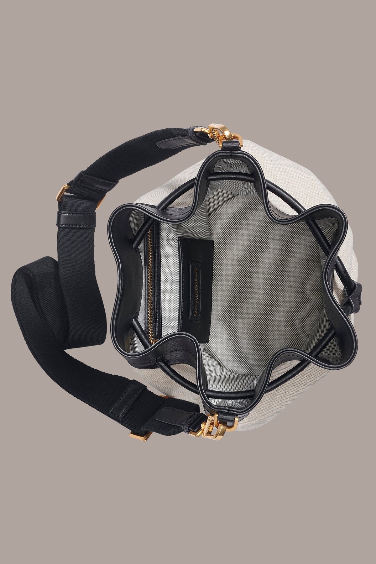 WEEKEND CANVAS BUCKET BAG - Natural/Black