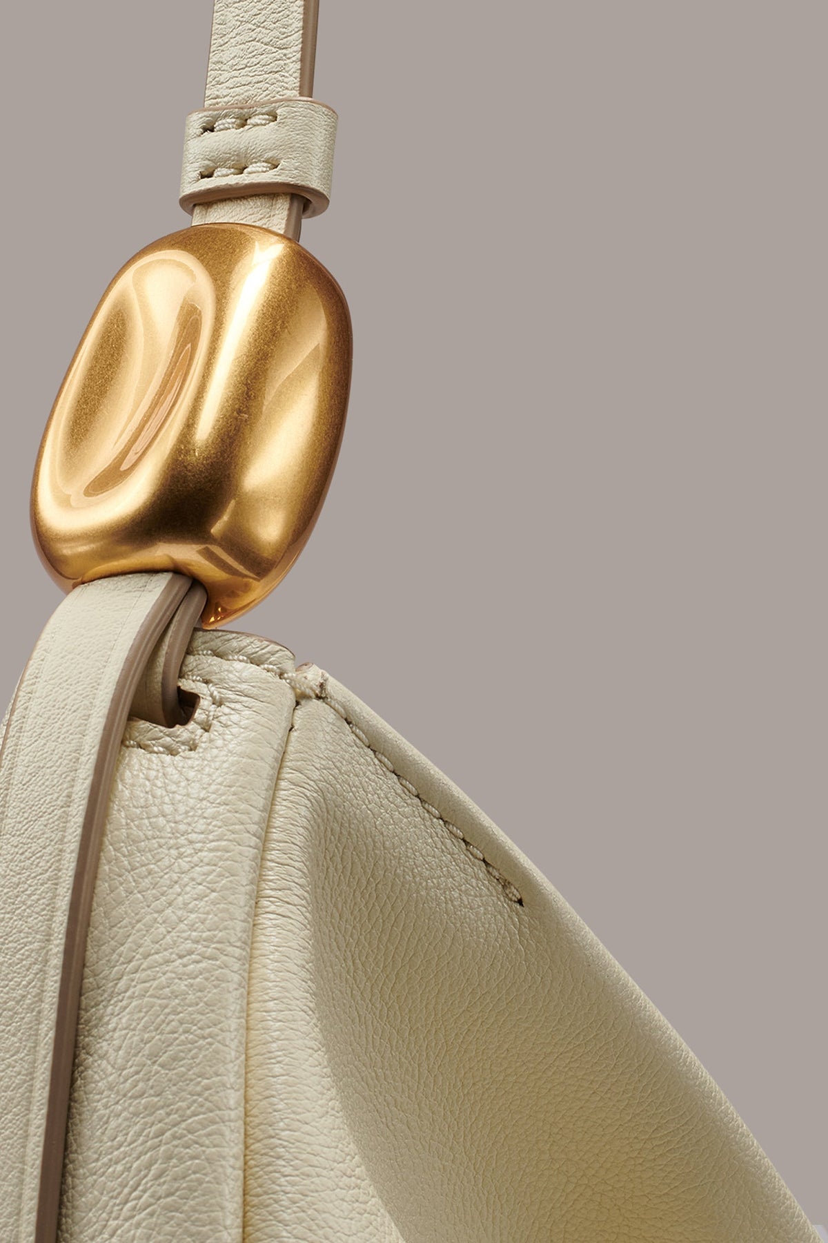 VELVET LARGE SHOULDER BAG - Buttercream