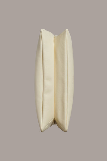 VELVET LARGE SHOULDER BAG - Buttercream