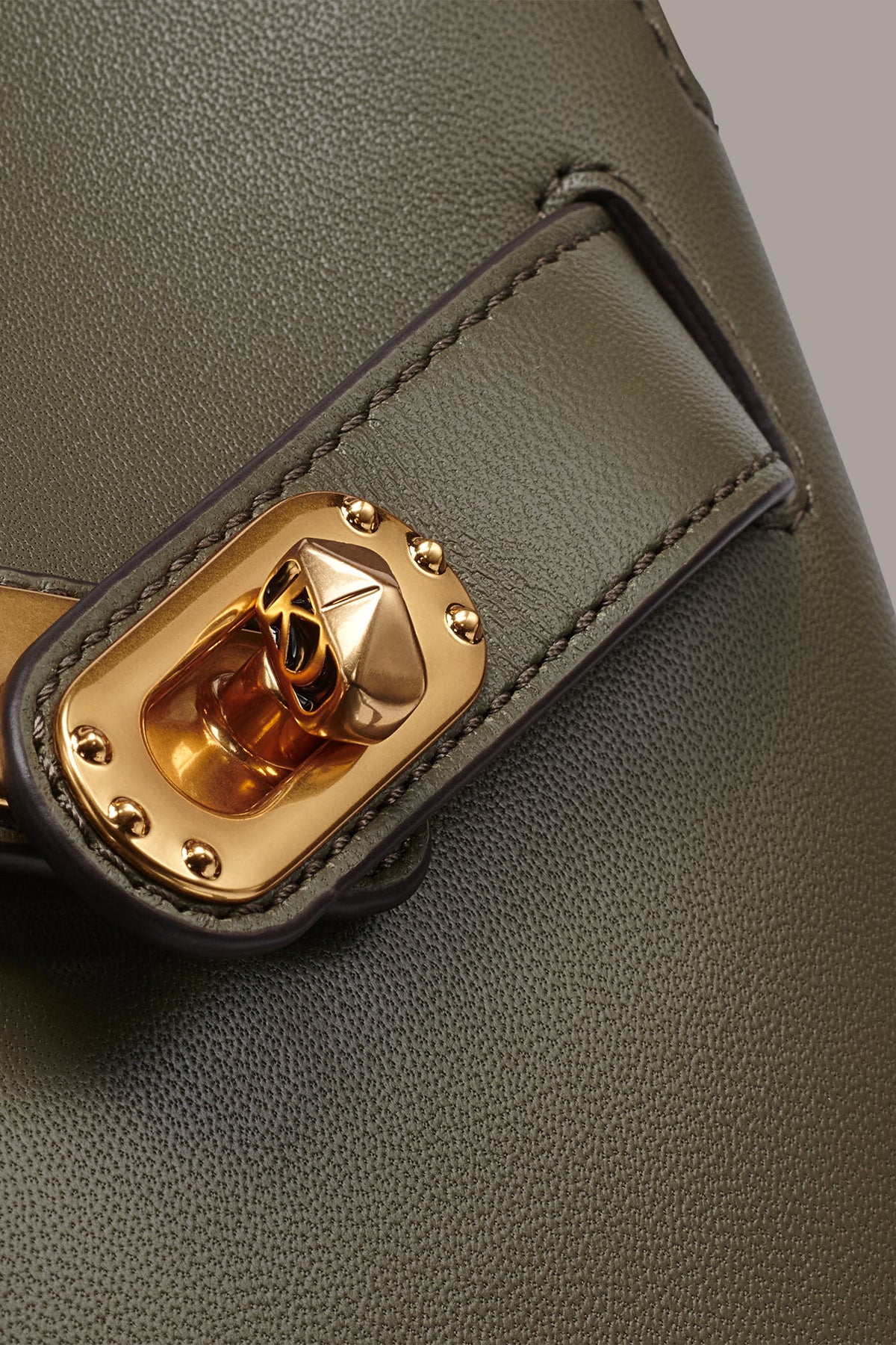 BRIDGEHAMPTON LEATHER CROSSBODY BAG - Capers