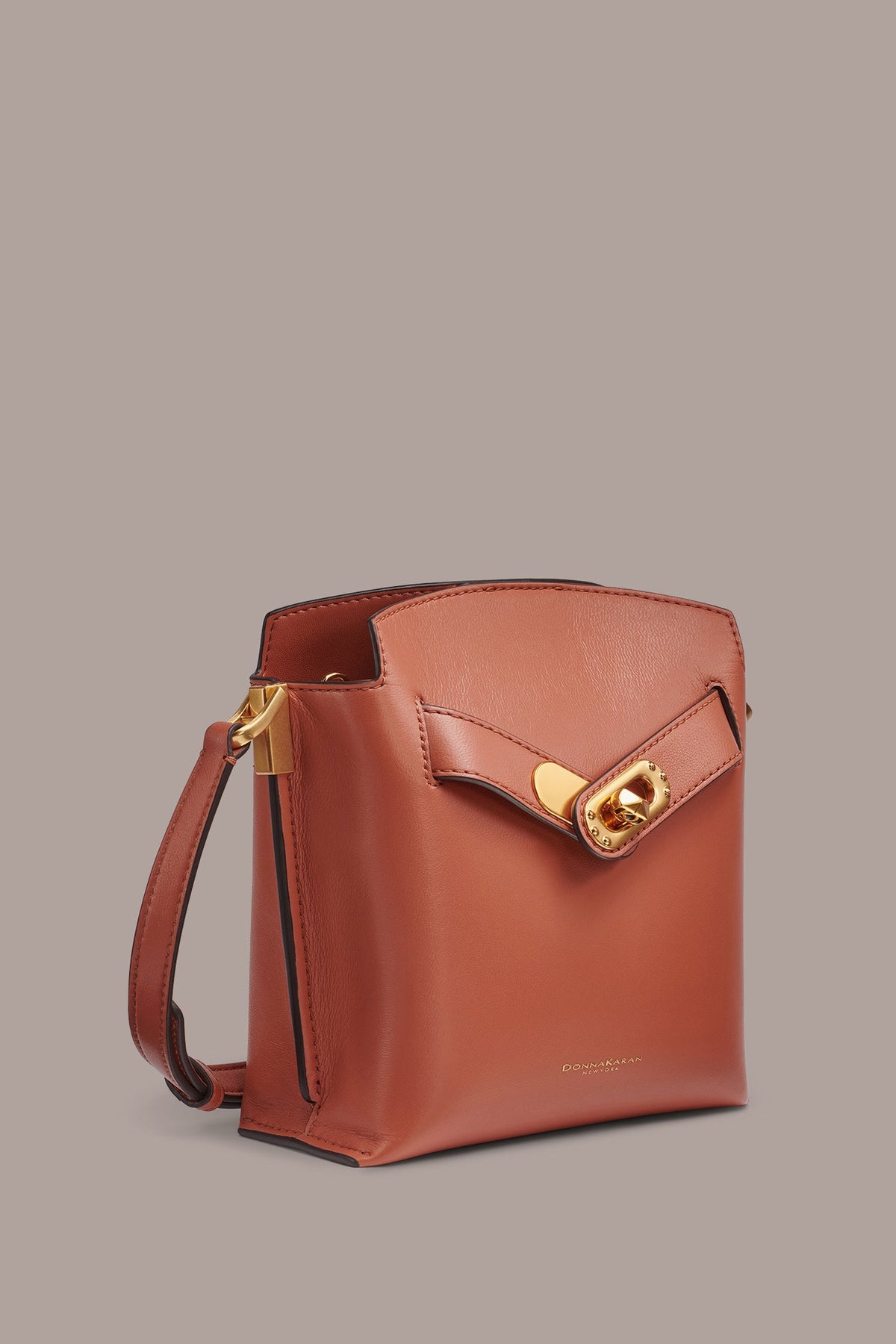 BRIDGEHAMPTON LEATHER CROSSBODY BAG - Amber