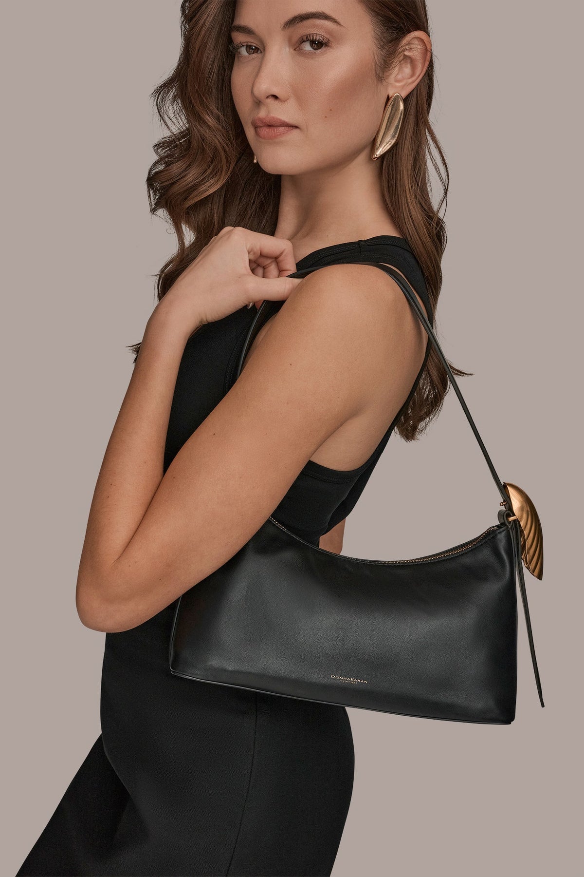 GEORGETTE LEATHER SHOULDER BAG - Black / Gold