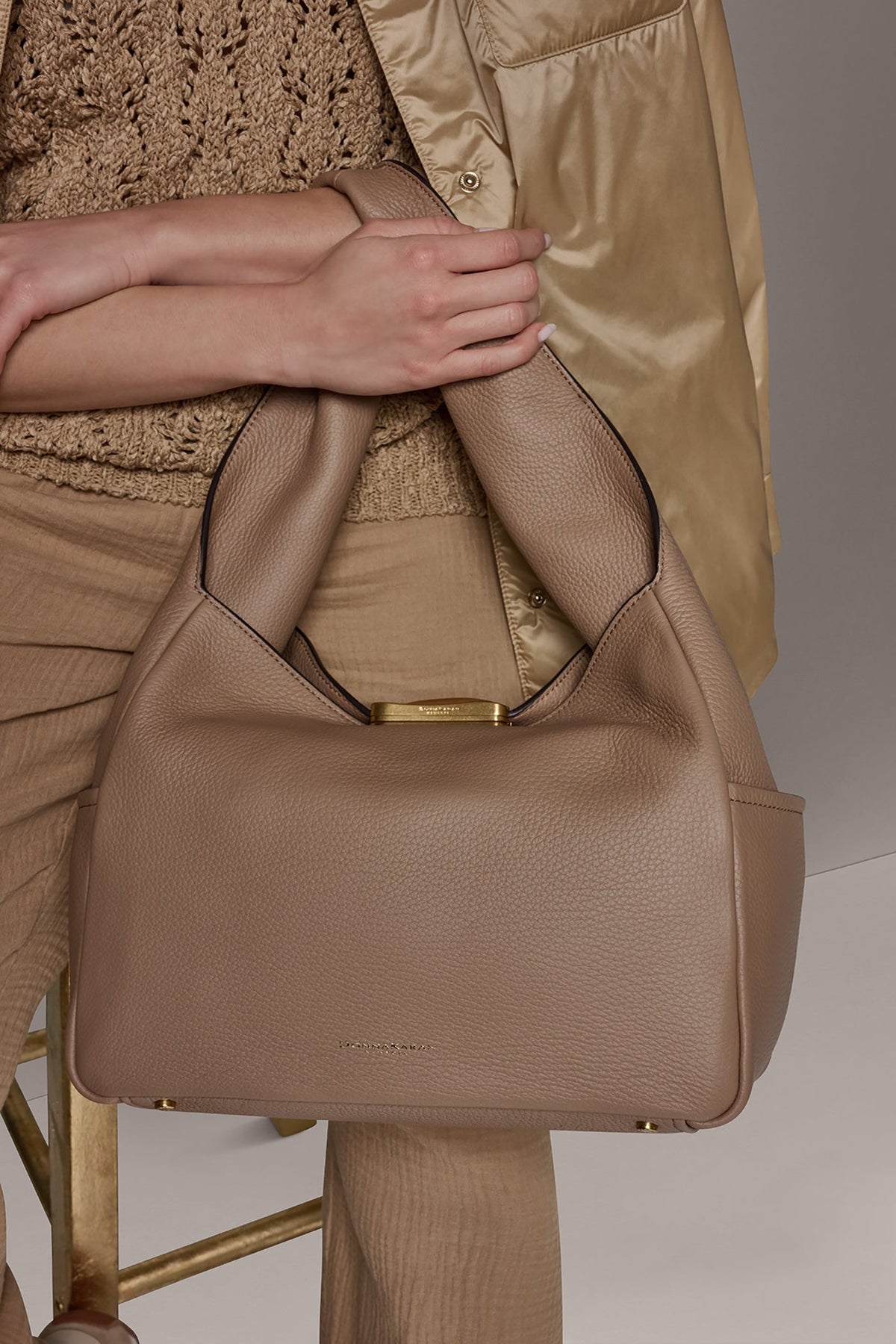 AMAGANSETT SHOULDER BAG - TOASTED ALMOND