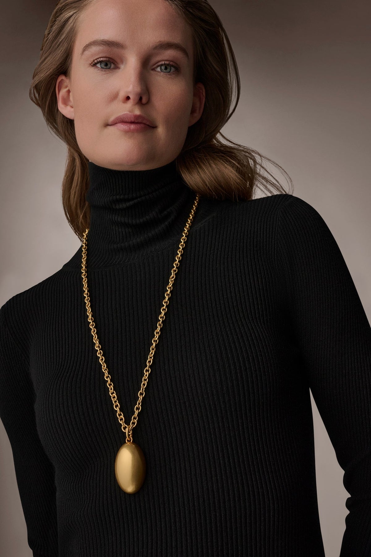 LONG PEBBLE PENDANT NECKLACE - Gold