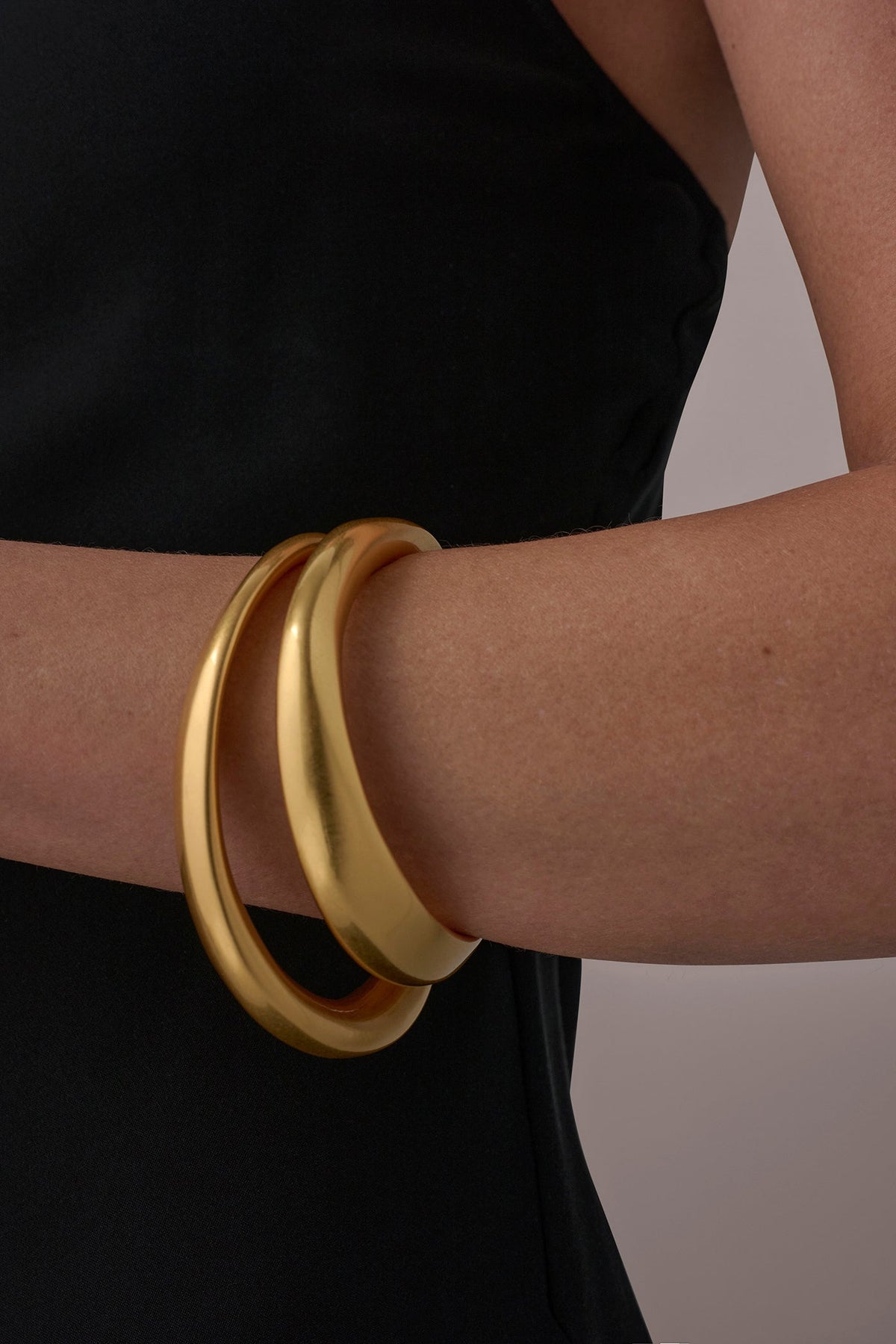 ORGANIC MOLTEN BANGLE BRACELETS - Gold