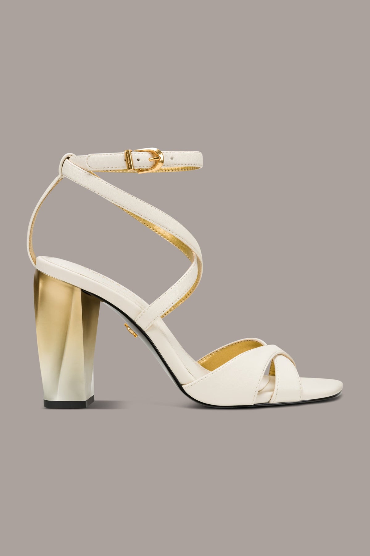 BROOKLYN STRAPPY SANDAL - Ivory