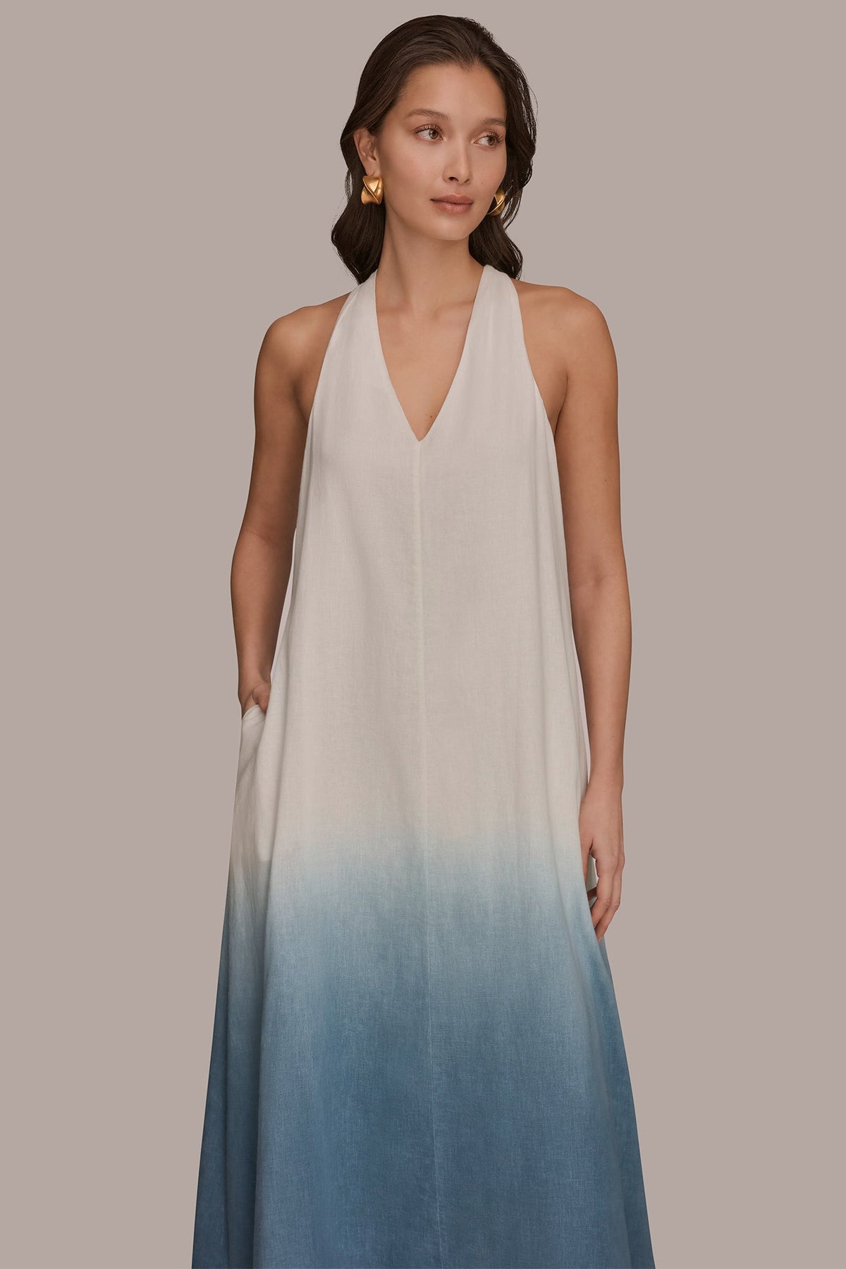 LINEN-BLEND SLEEVELESS OMBRÉ TWIST-BACK MIDI HALTER DRESS - Washed Indigo Dip Dye