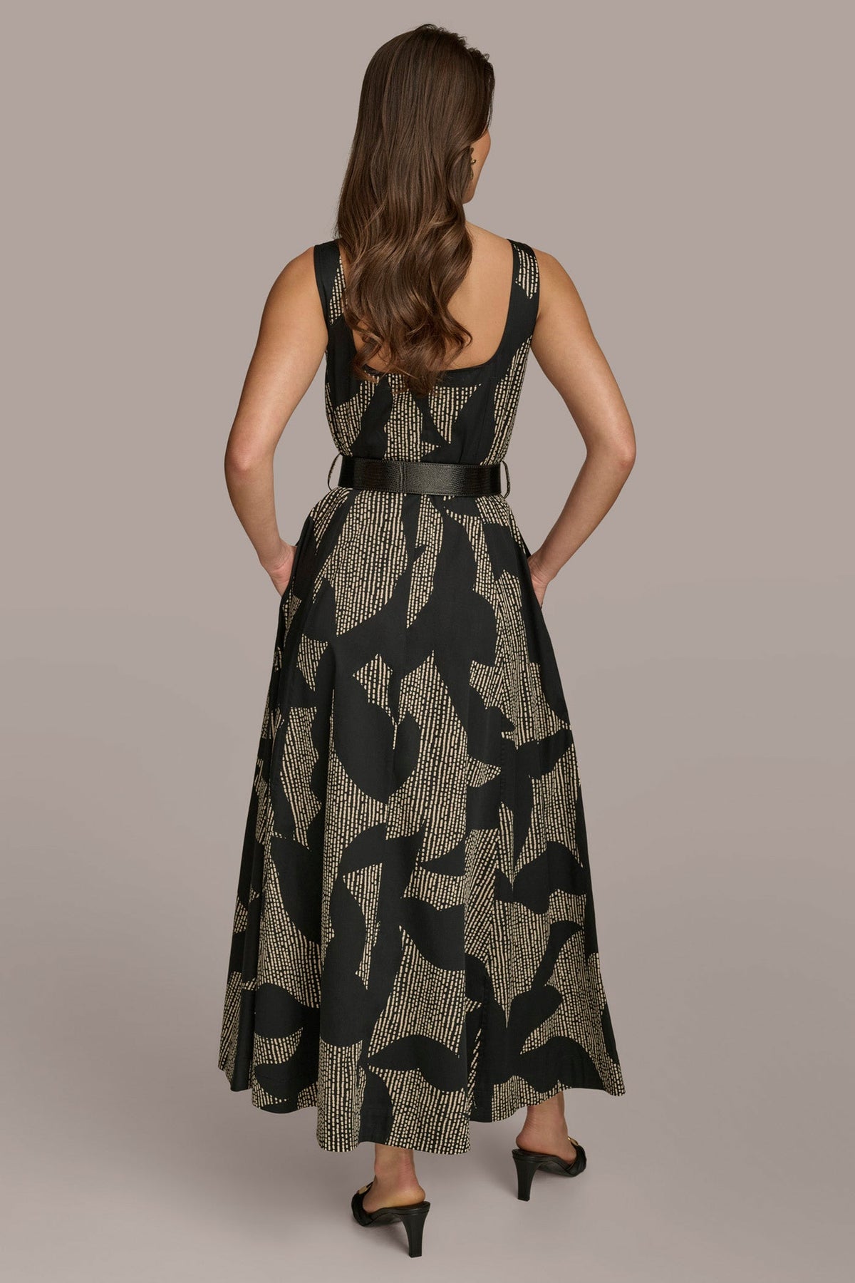 COTTON SLEEVELESS FLORAL MIDI DRESS - Black