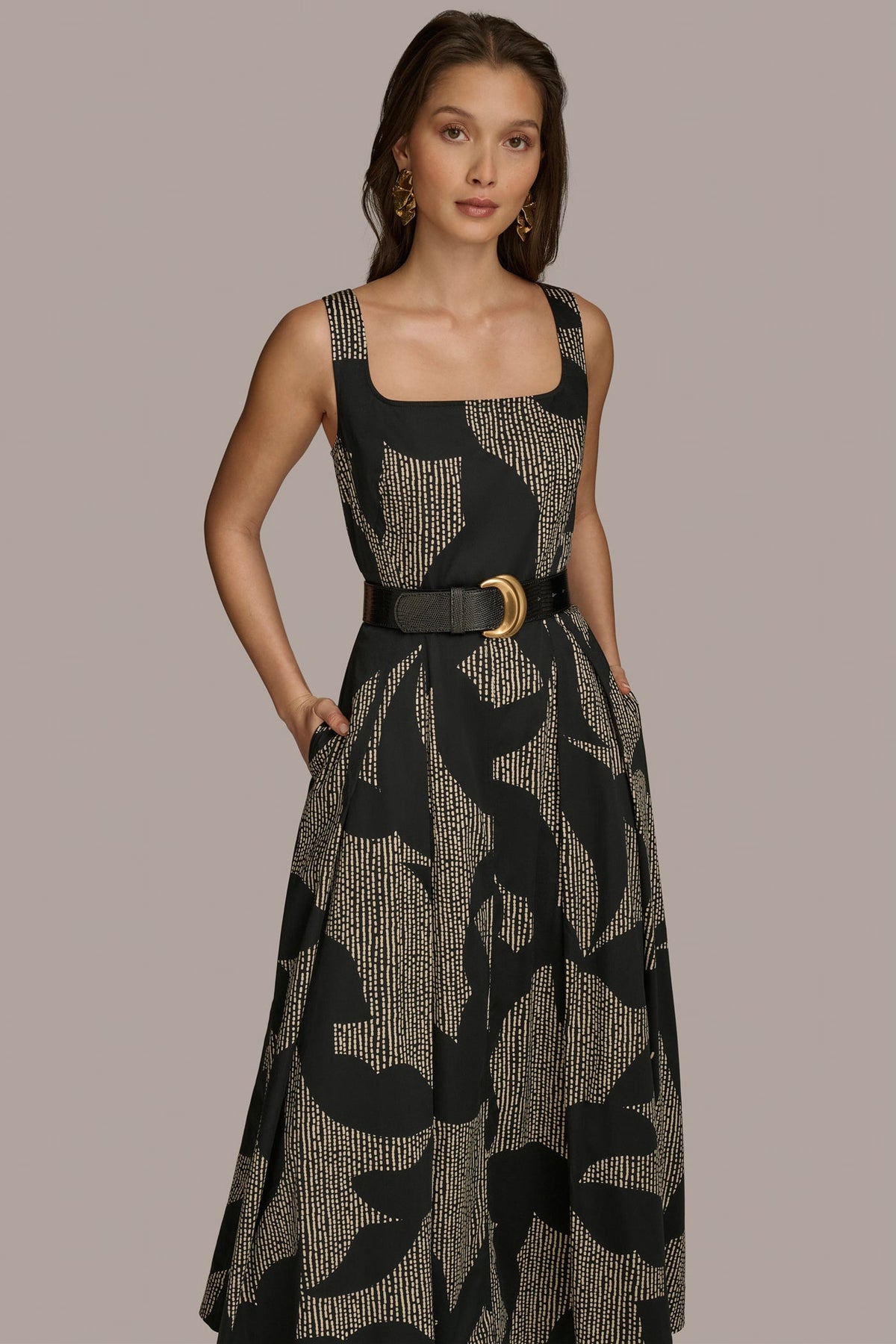 COTTON SLEEVELESS FLORAL MIDI DRESS - Black
