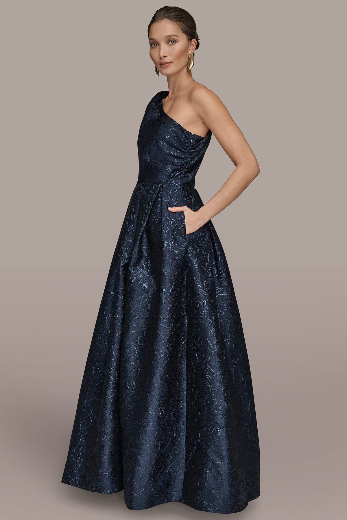 METALLIC FLORAL-JACQUARD ONE-SHOULDER BALL GOWN - NIGHTFALL