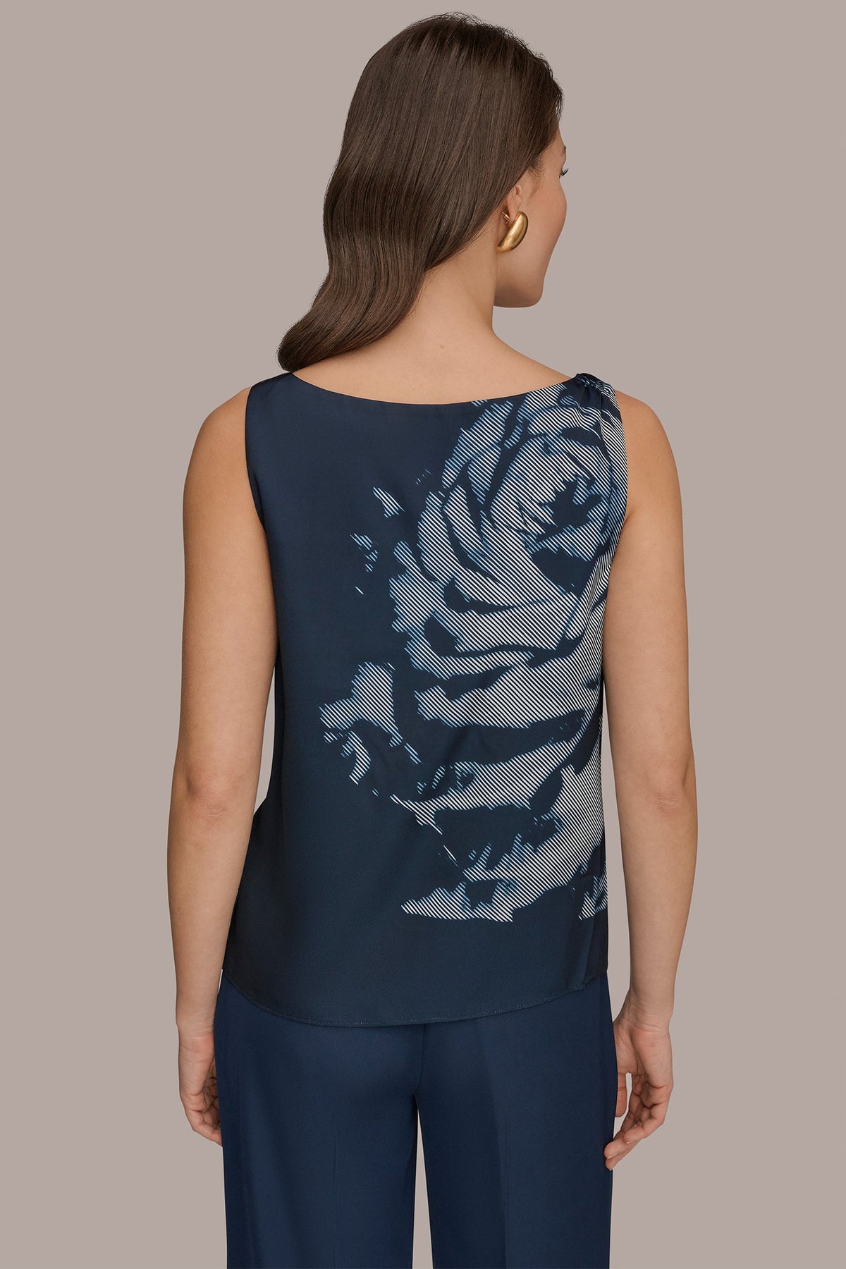 FLORAL COWL-NECK CUTOUT SHOULDER CAMI - Nightfall Multi