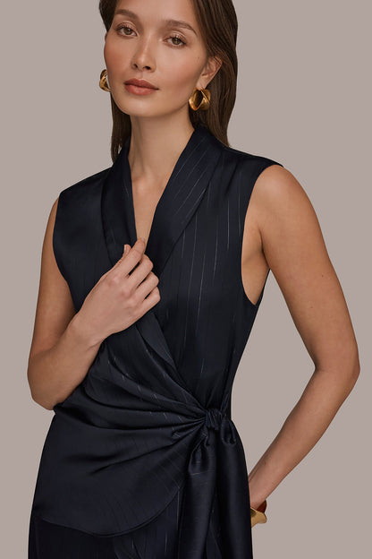 PINSTRIPE FAUX WRAP TOP - Navy