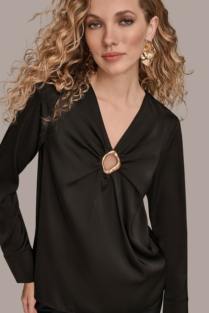 LONG SLEEVE RING V-NECK BLOUSE - Black