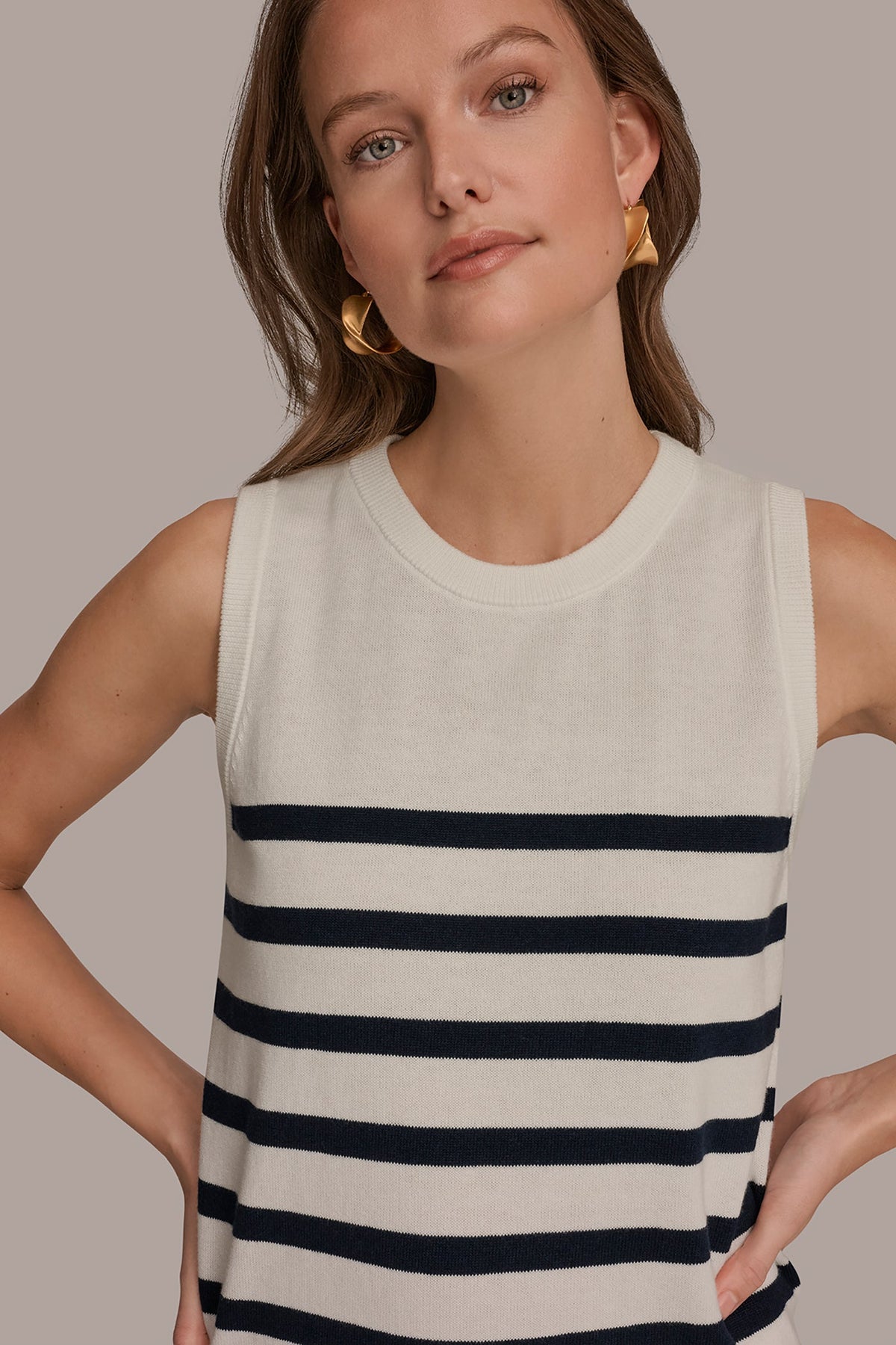 COTTON AND CASHMERE SLEEVELESS STRIPED SWEATER - Cream/Nightfall