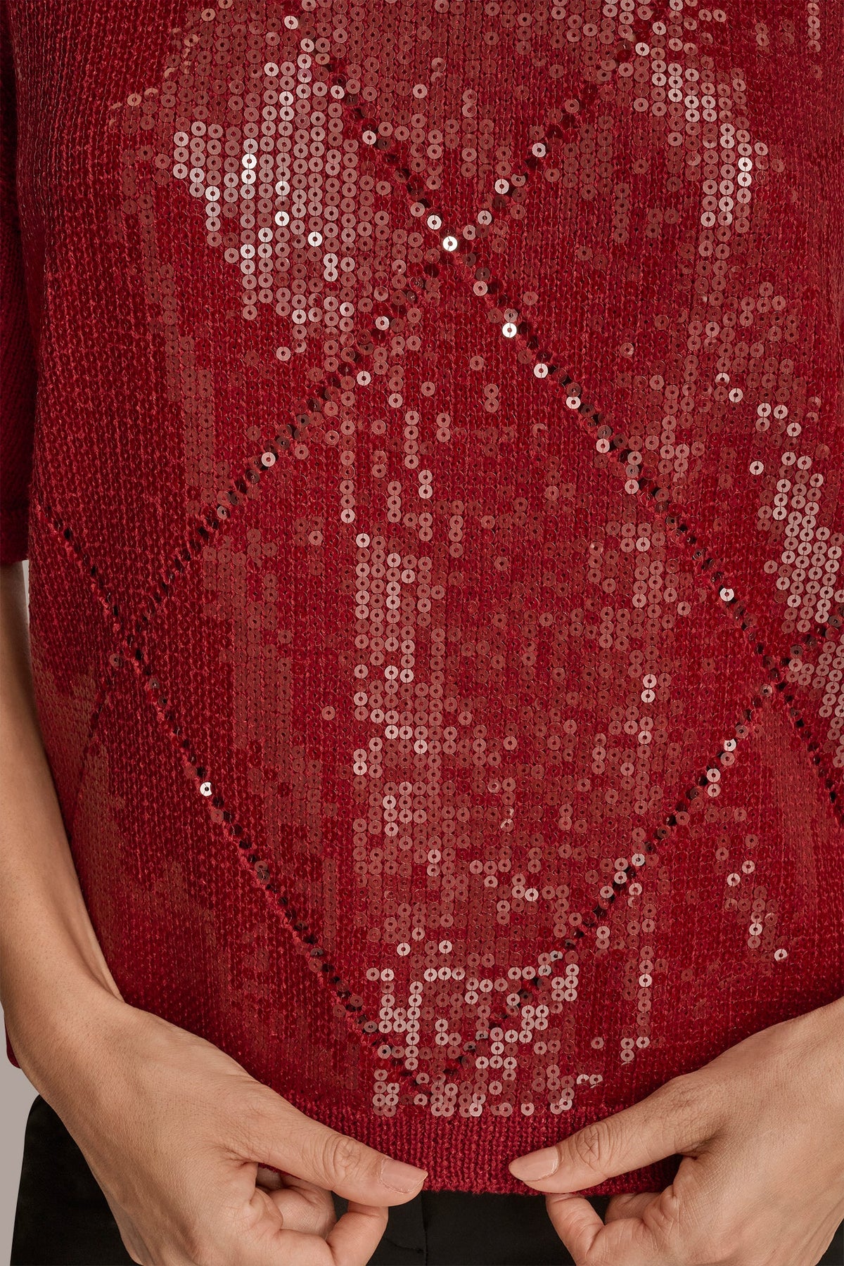 ELBOW-SLEEVE SEQUIN SWEATER - METROPOLITAN RED