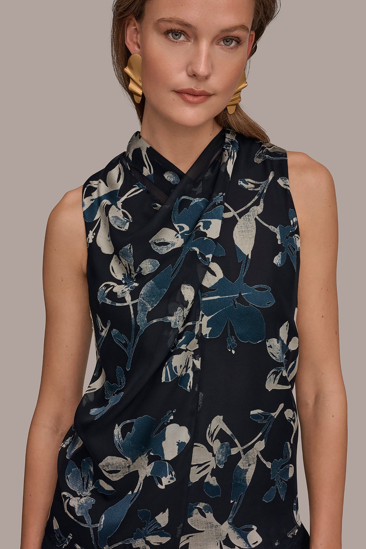 FLORAL CRISSCROSS TOP - Nightfall Multi