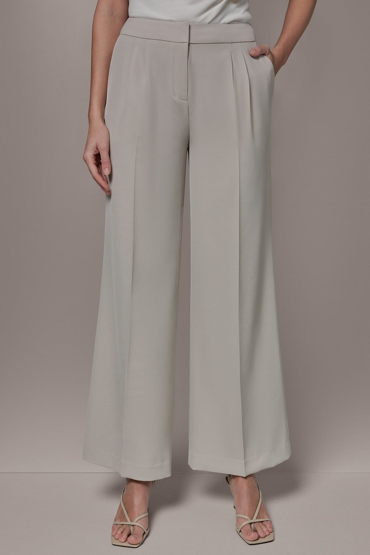 MID-RISE PLEATED WIDE-LEG SUIT PANT - Tuscan Grey