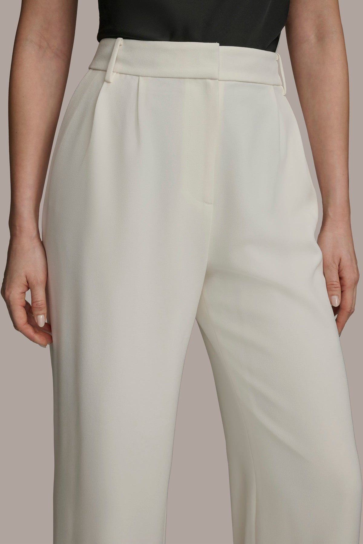 WIDE PANT WITH PLEATS - CREAM