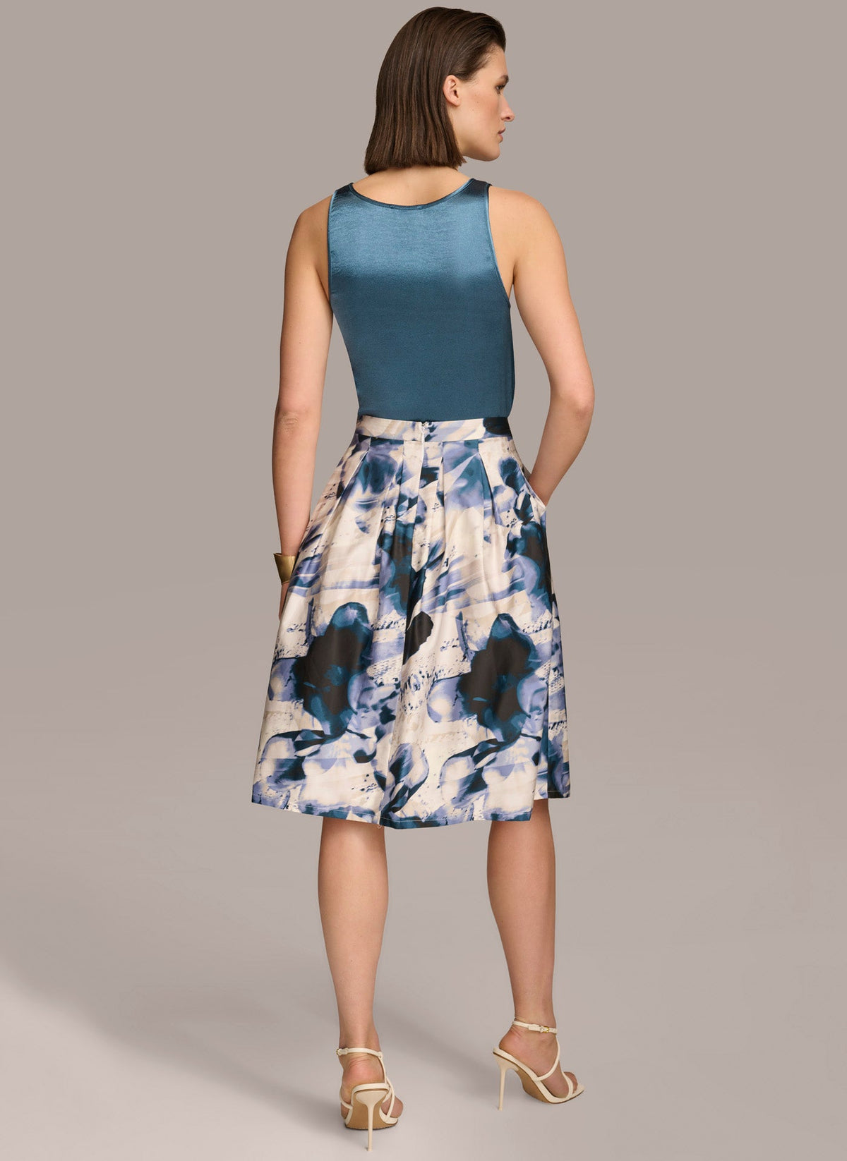 PRINTED SKIRT WITH PLEATS - Tide/Cream