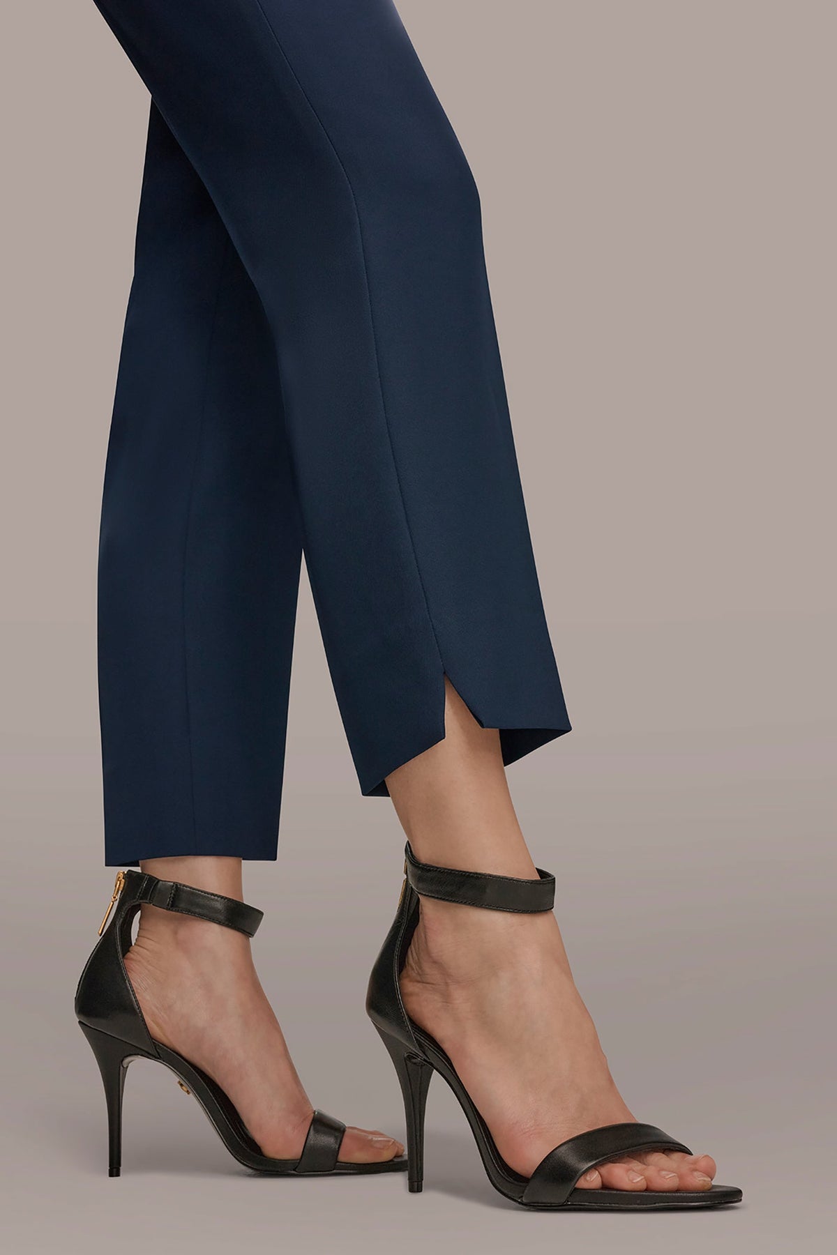 MID-RISE SLIM ANKLE PANT - Nightfall